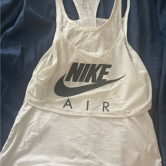 Nike Workout Top Shirt Racerback Sleeveless Size Small White Black Yoga Dri Fit - Picture 2 of 4